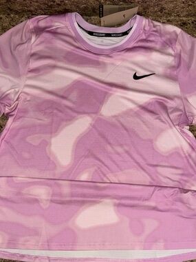 Nike Court Dri-FIT Tie-Dye Tennis Shirt Pink FQ2110-632 Men’s Size Medium-Tall